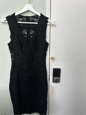 GUESS Black Lace Midi Dress with V-Neck